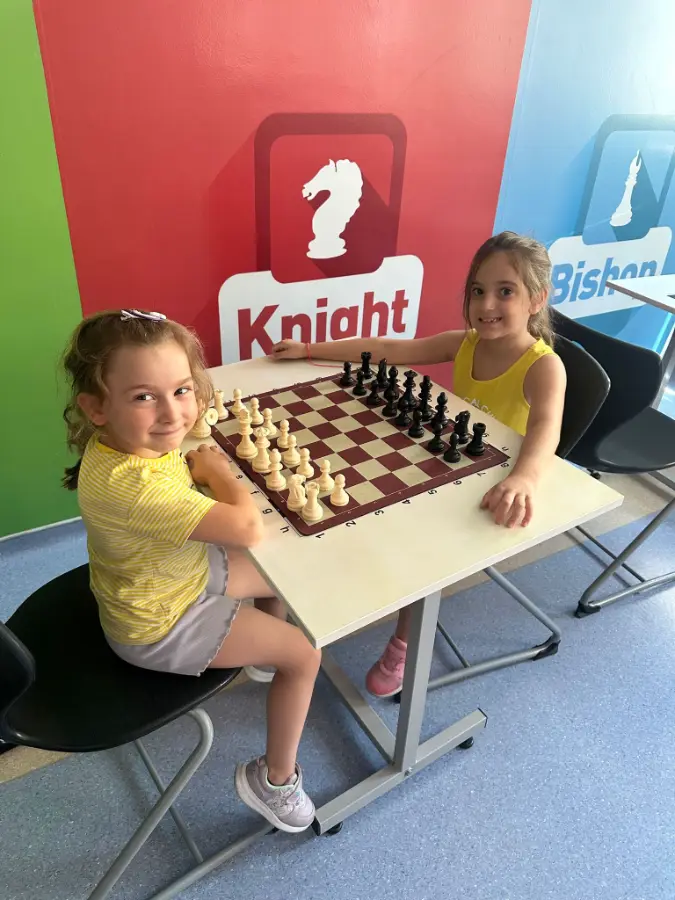 Satranç okulu - Galaksi Spor Kulübü